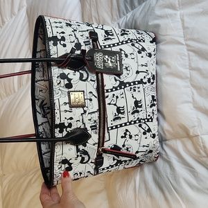 DISNEY Dooney and Burke